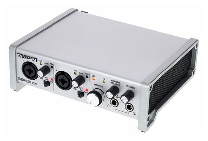 Tascam Series 102i
