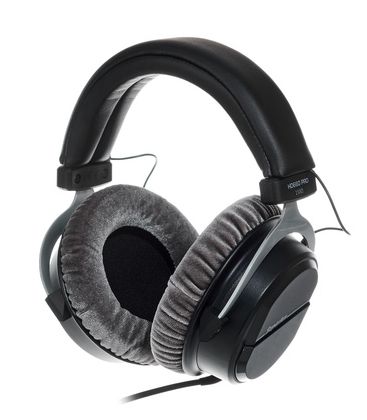 Superlux HD-660 Pro bei Thomann