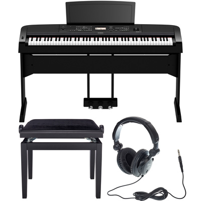 Yamaha DGX-670 B Set