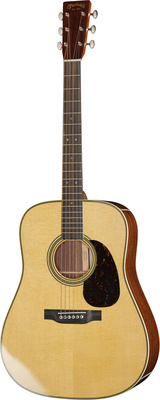 Martin Guitar D-28 Billy Strings