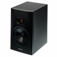 Adam T7V