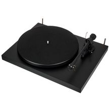Pro-Ject Debut III matt black