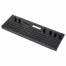 Korg SQ-64