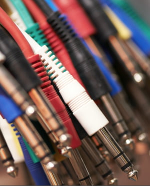 Cables, Leads & Connectors Cables, Leads & Connectors
