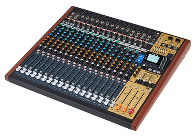 Tascam Model 24