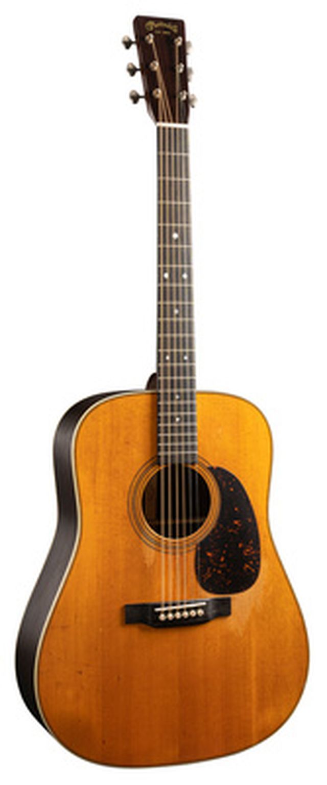 Martin Guitars D-28 StreetLegend