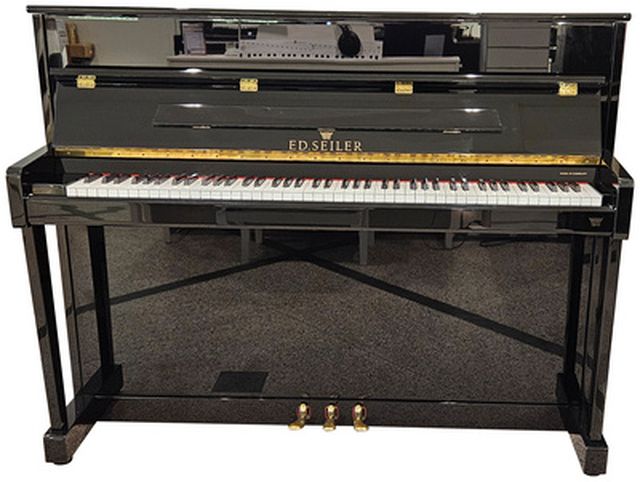 Eduard Seiler Piano, used, black