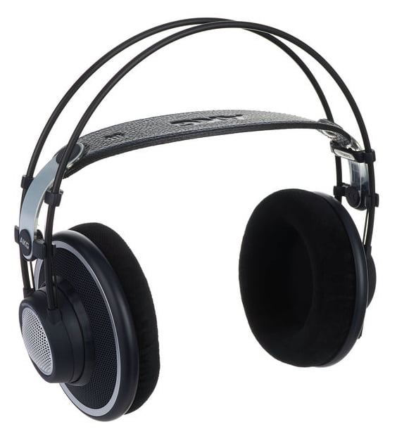 AKG K-702 – Vue 3 | Fluxlab