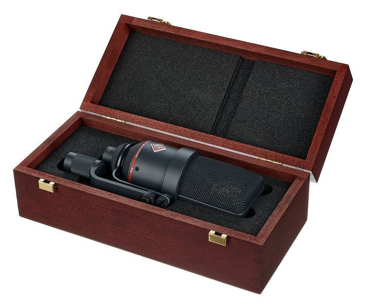 TLM170 R mt – Vue 11 | Fluxlab