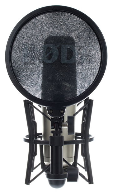 NT2-A Studio Solution Set – Vue 8 | Fluxlab