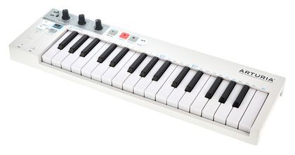 Top 6 Best 32 Key MIDI Keyboards 2023 On Any Budget