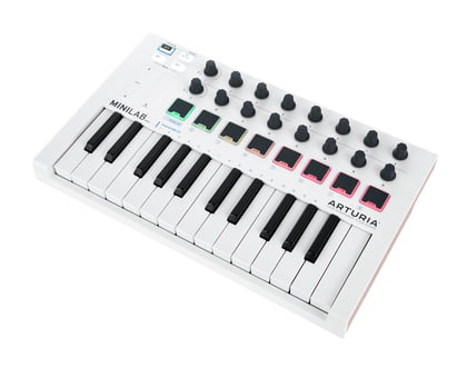 Top 12 Small/Mini MIDI Keyboards To Save Space 2023