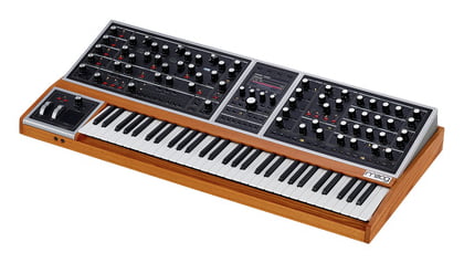Moog One 16