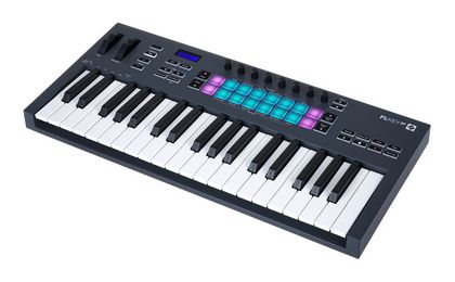 Top 11 MIDI Keyboards/Controllers For FL Studio 2024 - 2024 Update