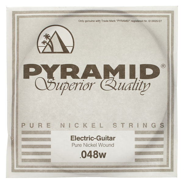 Pyramid 048