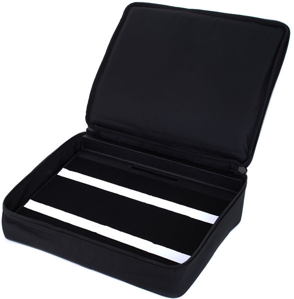 Gator GPT-Black Pedalboard with Bag