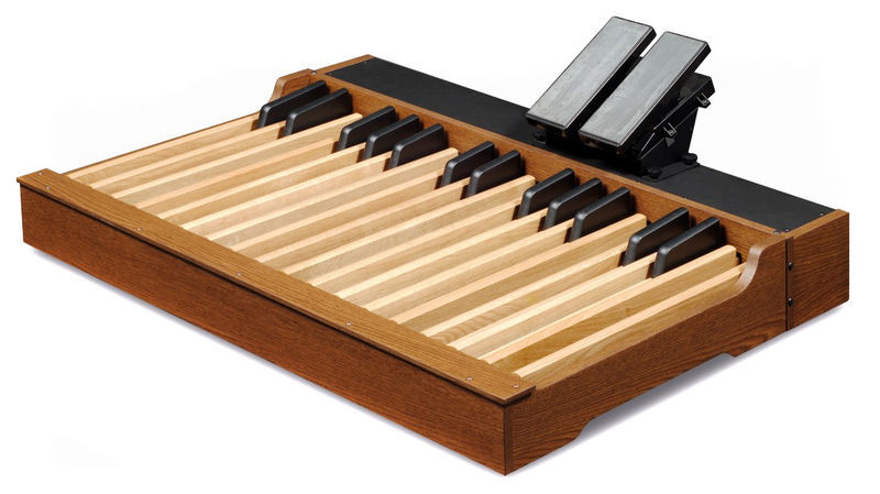 Viscount MIDI Bass Pedal 30 Dark Oak