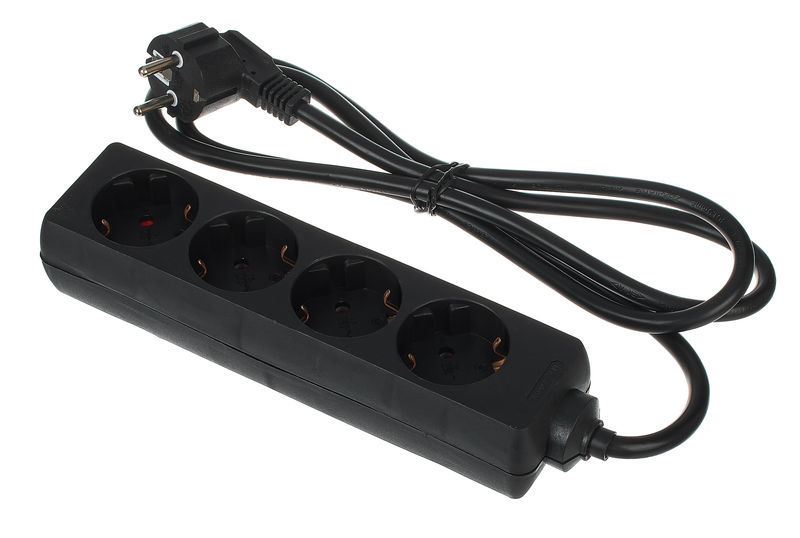 Stairville Power Split 4 Way BK