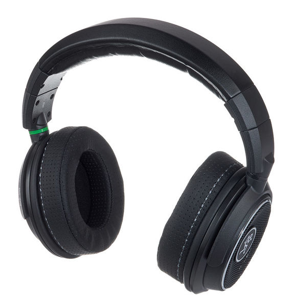 Mackie MC-450