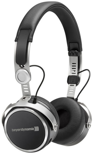 beyerdynamic Aventho Wired Black