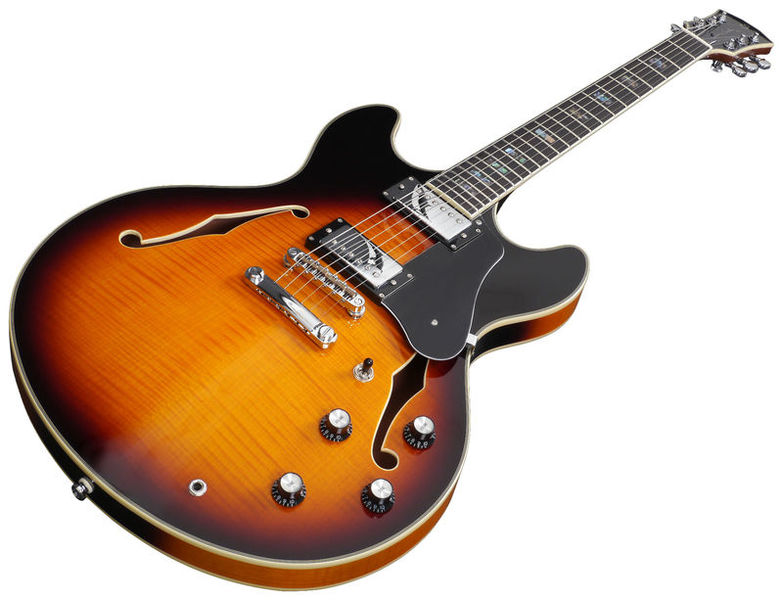 Larry Carlton H7 VS