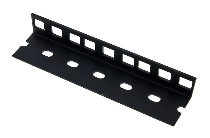 Adam Hall 61535B3 Rack Strip 3U blk