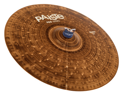 17" 900 Series Crash