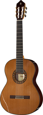 Guitare classique Alhambra 10 Premier w/Case | Test, Avis & Comparatif
