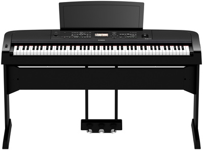 Yamaha DGX-670 B Bundle