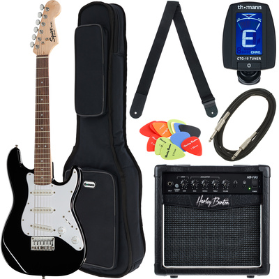 Squier Mini Strat V2 BK IL Bundle