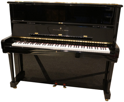 Steinway & Sons V-125 used