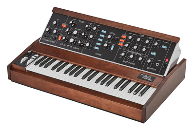 Moog Minimoog Model D 2022