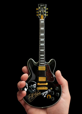 Axe Heaven B.B. King Gibson ES-355 Ebony