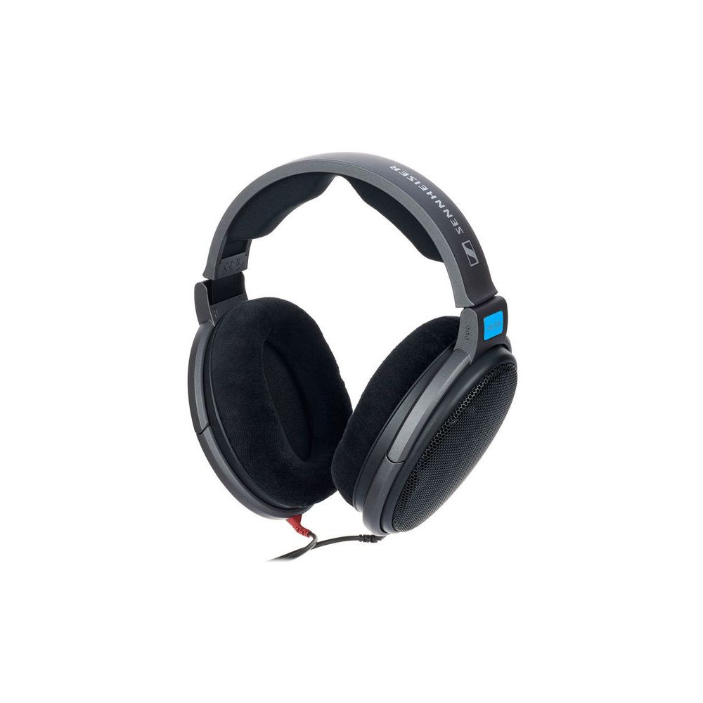 HD 600