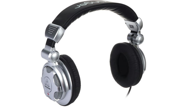behringer hpx2000 for mixing
