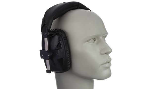 beyerdynamic dt 100 headphones