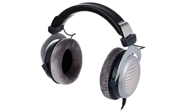 beyerdynamic dt 990 edition