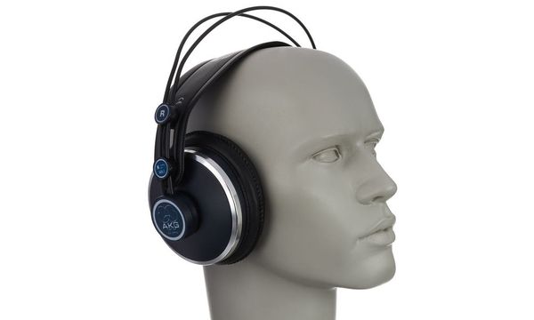 AKG K-271 MKII