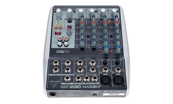 Behringer Xenyx Q802USB