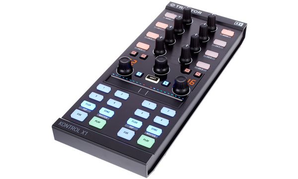 Native Instruments Traktor Kontrol X1 Mkii Thomann Uk