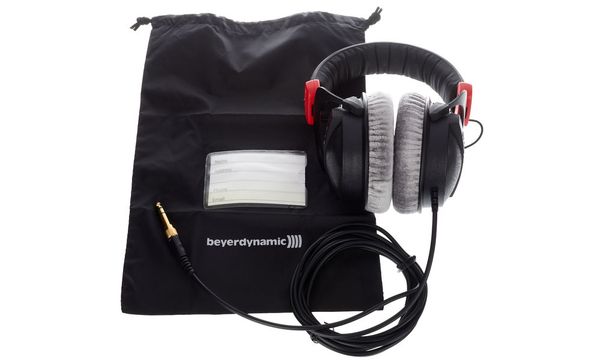 beyerdynamic dt 770 pro 250 ohm thomann