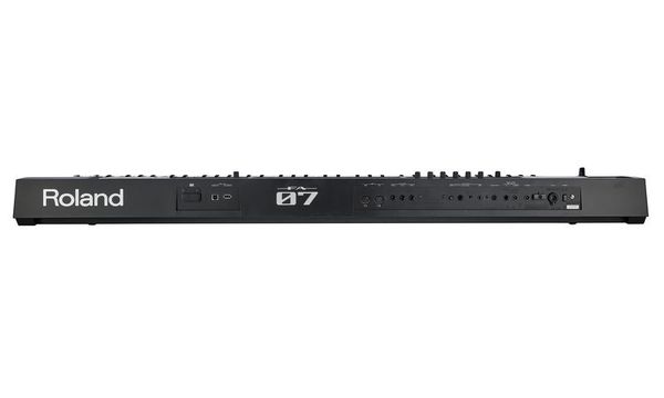 Roland Fa 07 Thomann Uk