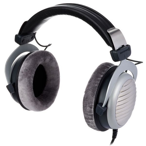 Ninja Black, Limited Edition beyerdynamic DT 990 PRO 250 ohm Studio Headphones 2 Items with 4-Channel Headphone Amplifier Bundle 