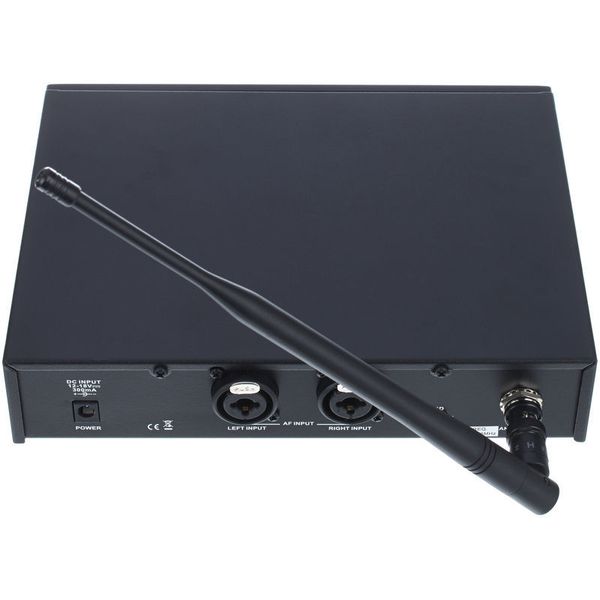 the t.bone IEM 100 - 863 MHz Bundle
