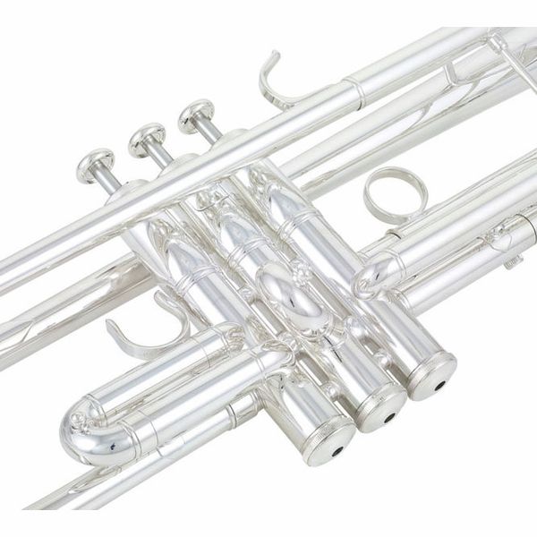 Yamaha YTR-8345GS 04 Trumpet