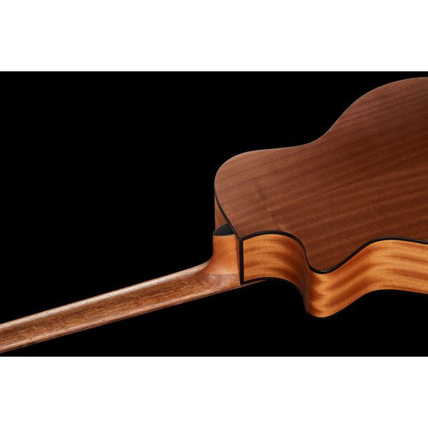 Baton Rouge AR11C/ACE-W Grand Auditorium – Musikhaus Thomann