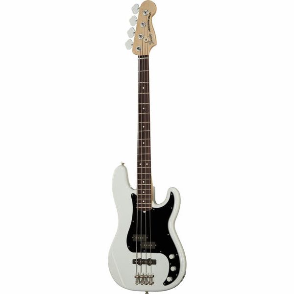 white p bass maple neck