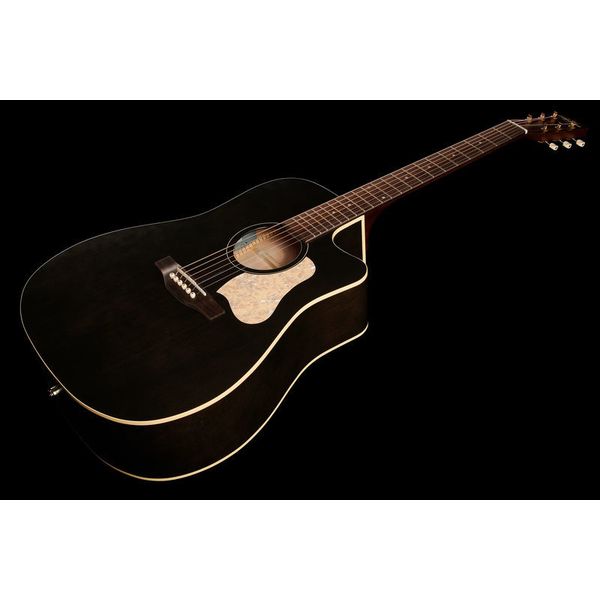 Art & Lutherie Americana Faded Black CW Q1T