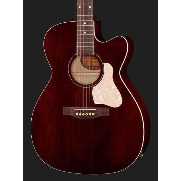 Art & Lutherie Legacy Tennessee Red CW Presys