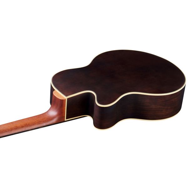 La basse acoustique Warwick Alien Deluxe 6 NT | Test, Avis & Comparatif